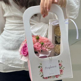 Цветочная парочка "Мая"