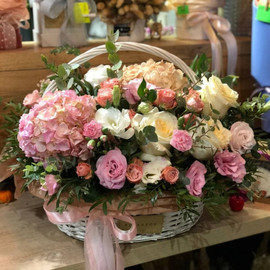 Bouquet in a basket