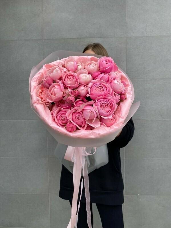 Тайное признание , 9 кустовых роз