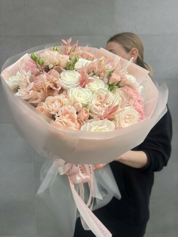 "Podari ej nezhnost_", premium