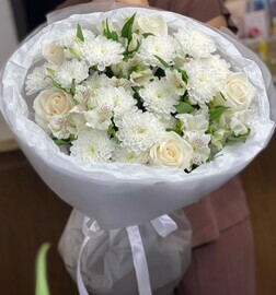 Белоснежный