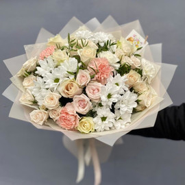 Сборный нежный букет