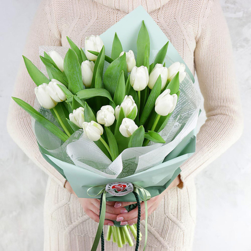 Buket iz 15 belih tyul_panov, 15 tyul_panov