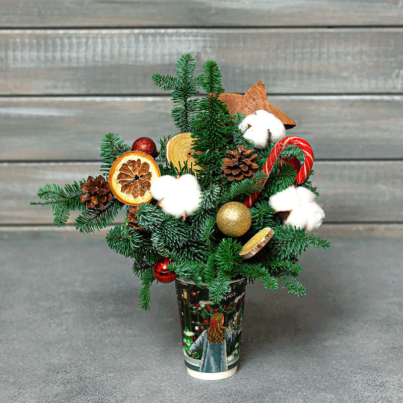 Novogodnyaya kompozitciya v stakane №13, standart