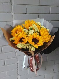 Букет подсолнухов