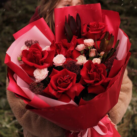 "Страстная Молли" букет с французскими розами