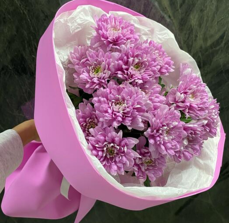 Buket rozovih kustovih hrizantem, buket hrizantem