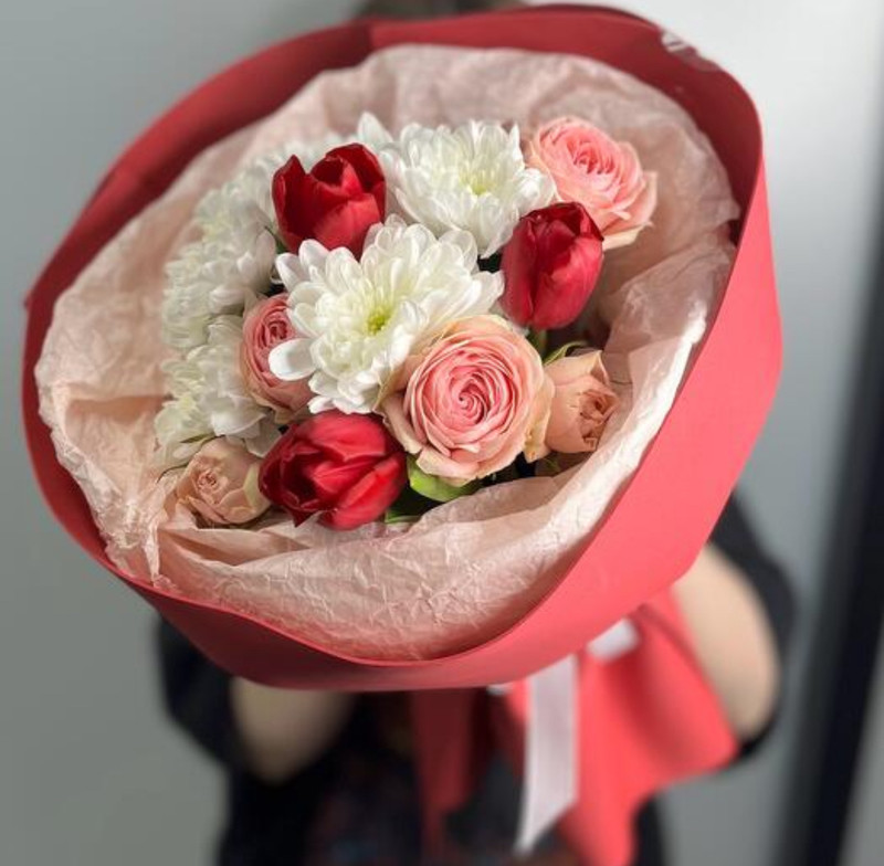 Букет тюльпаны, Пионовидные розы и хризантемы , стандартный