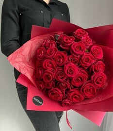 Леди в красном