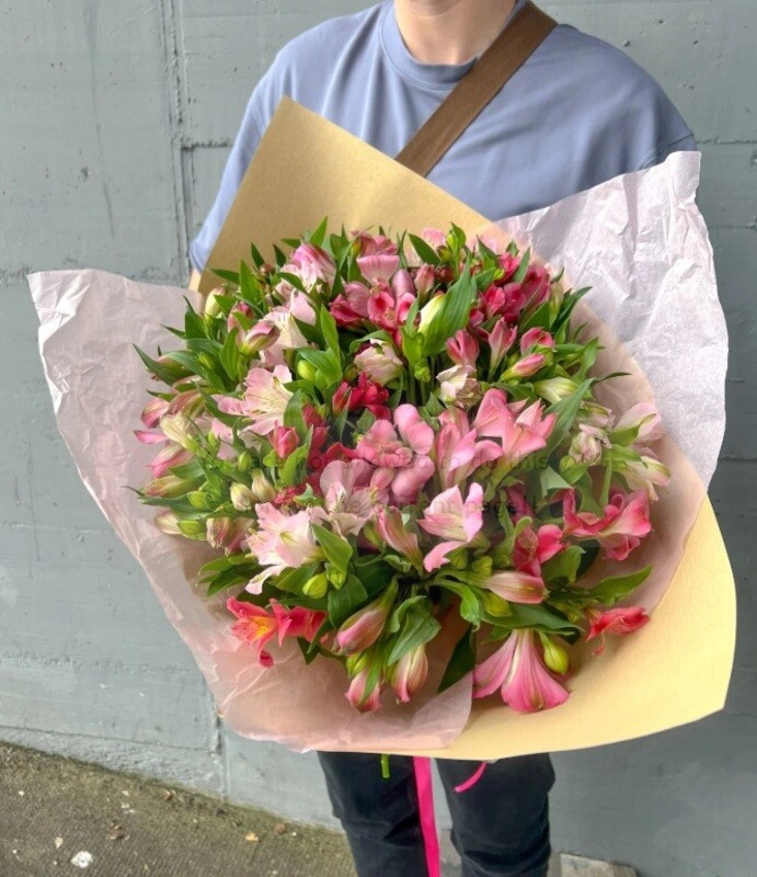 Альстрёмерия, 30 альстромерий