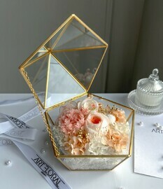 Цветочная шкатулка в цвете шампань