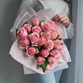 29 rozovih roz