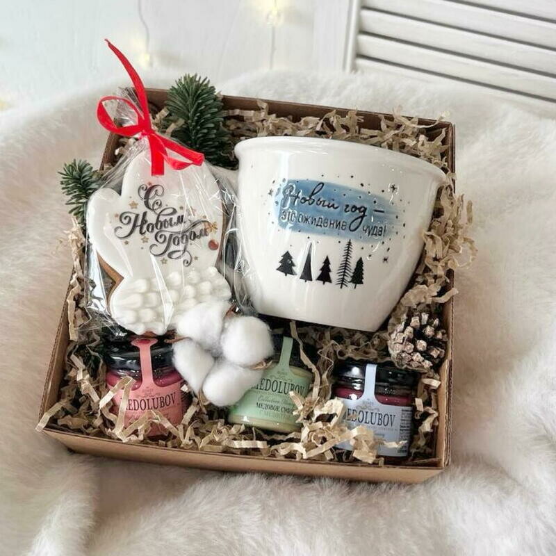 Novogodnij podarok s kruzhkoj, standart