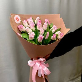 Букет 25 тюльпанов