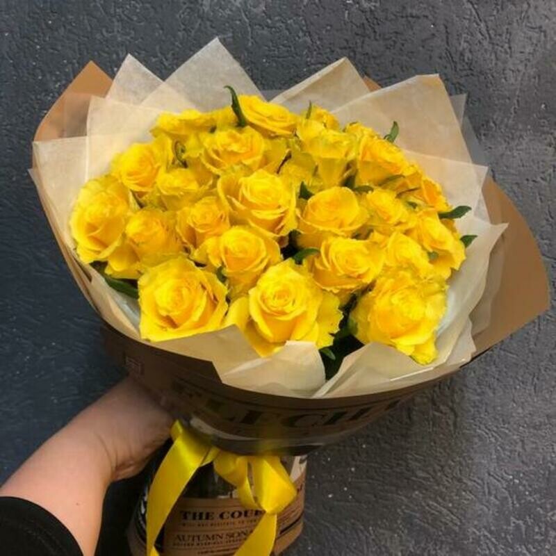 Желтые розы, стандартный