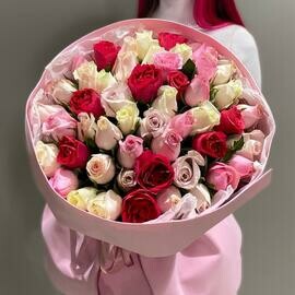 51 Роза в розовой упаковке