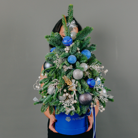 Art Flowers Новогодняя композиция «Рождественская ель»